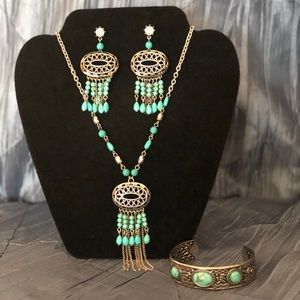 Beautiful bracelet, earring and necklace